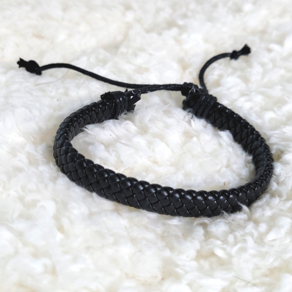 NEW - Handmade Leather Bracelet Cuff